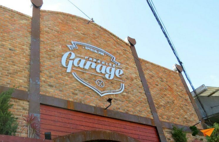 Paradise Garage pub, casa de shows e oficina em Terê