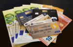 Como levar dinheiro nas viagens internacionais viajando sozinha
