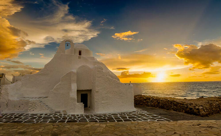 O que fazer em Mykonos alem praias Panagia Paraportiani