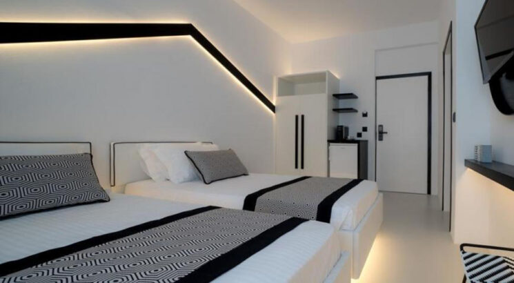Divelia Hotel, hospedagem na praia de Perissa