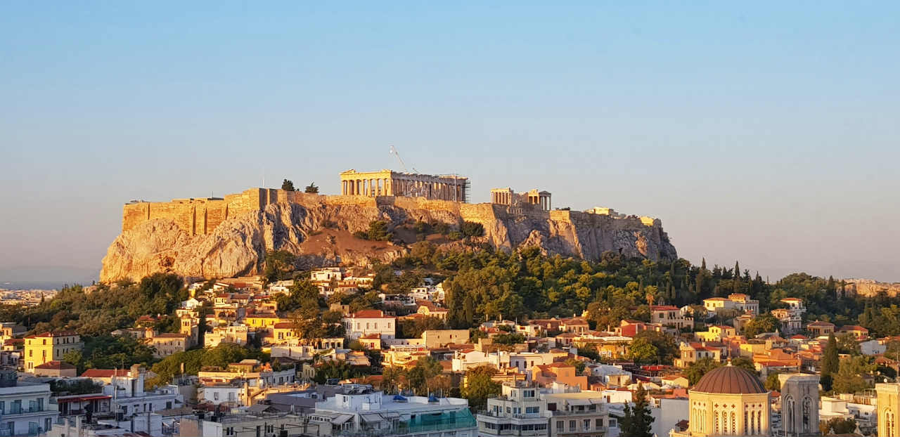 Destinos-para-a-sua-primeira-viagem-internacional-sozinha-Atenas