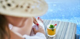 Solitude X Solidão Solitude X Solidão Viajante Solo