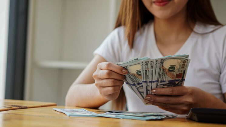 como comprar moeda estrangeira