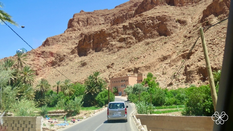 Vale a Pena Alugar Carro no Marrocos? Estradas estreitas