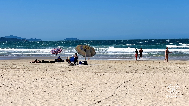 PRAIA DA GAMBOA - PRAIAS DE GAROPABA