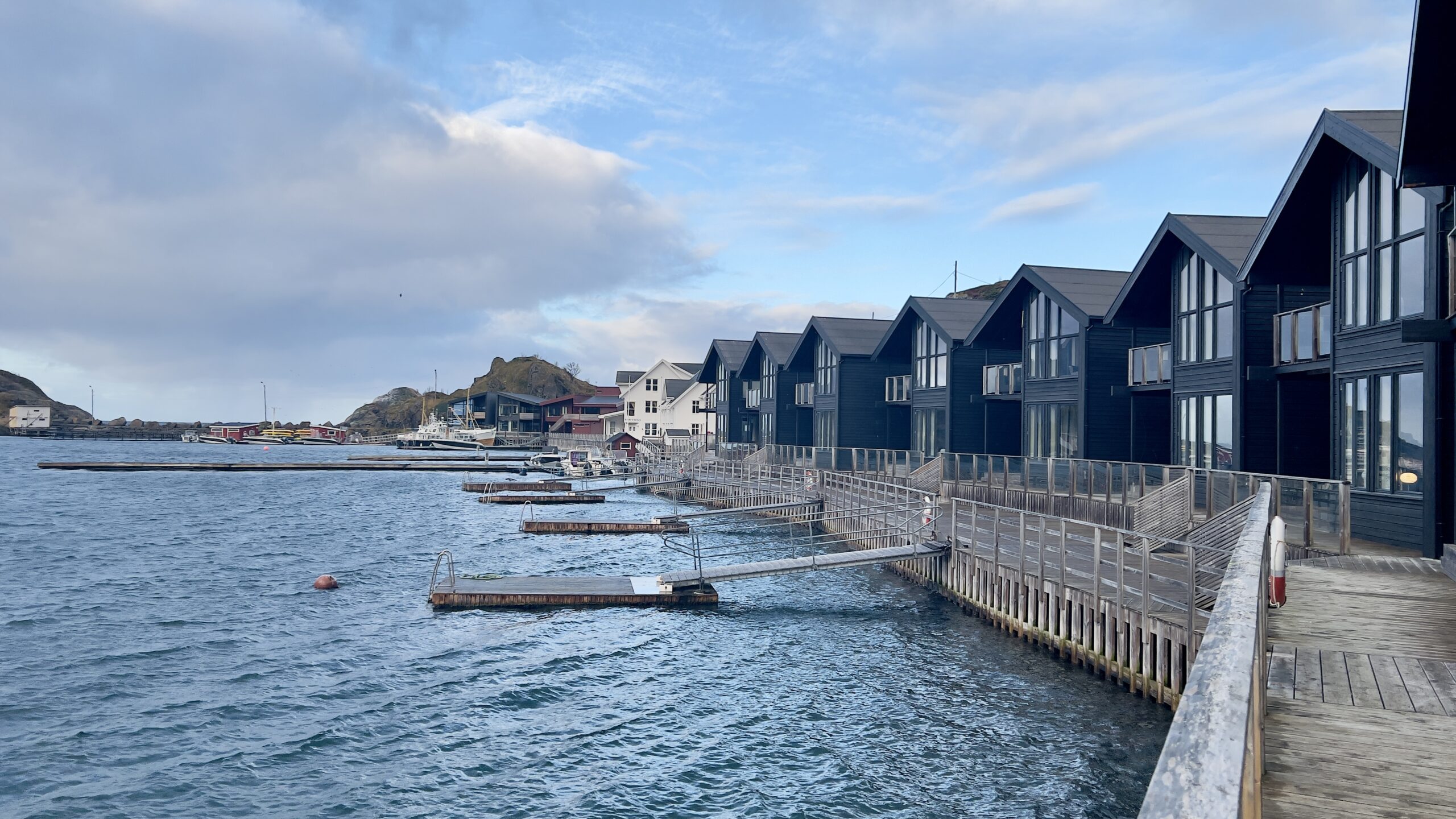 Hamn i Senja: hospedagem na Ilha de Senja com vista para o fiorde